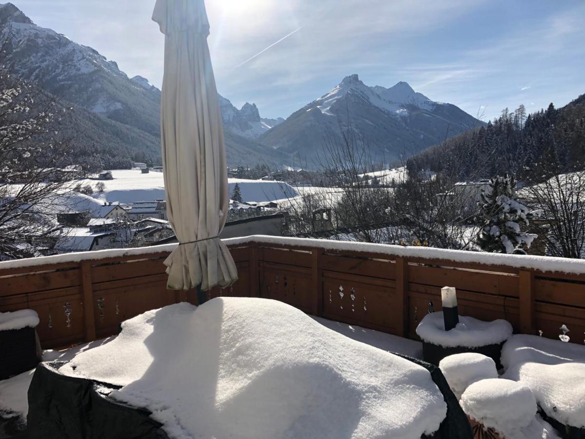Apartment Villa Sonnegg Fulpmes Bagian luar foto