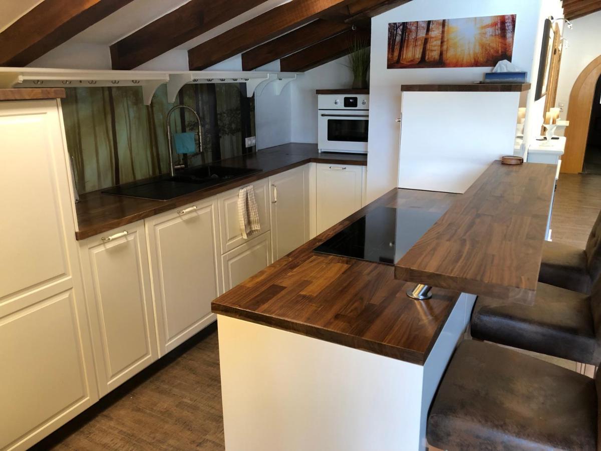 Apartment Villa Sonnegg Fulpmes Bagian luar foto