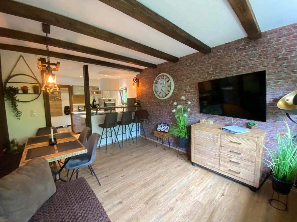 Apartment Villa Sonnegg Fulpmes Bagian luar foto