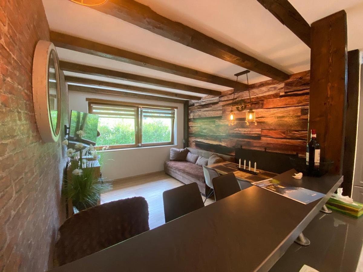 Apartment Villa Sonnegg Fulpmes Bagian luar foto