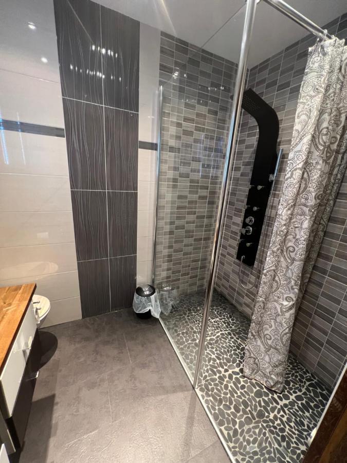 Apartment Villa Sonnegg Fulpmes Bagian luar foto